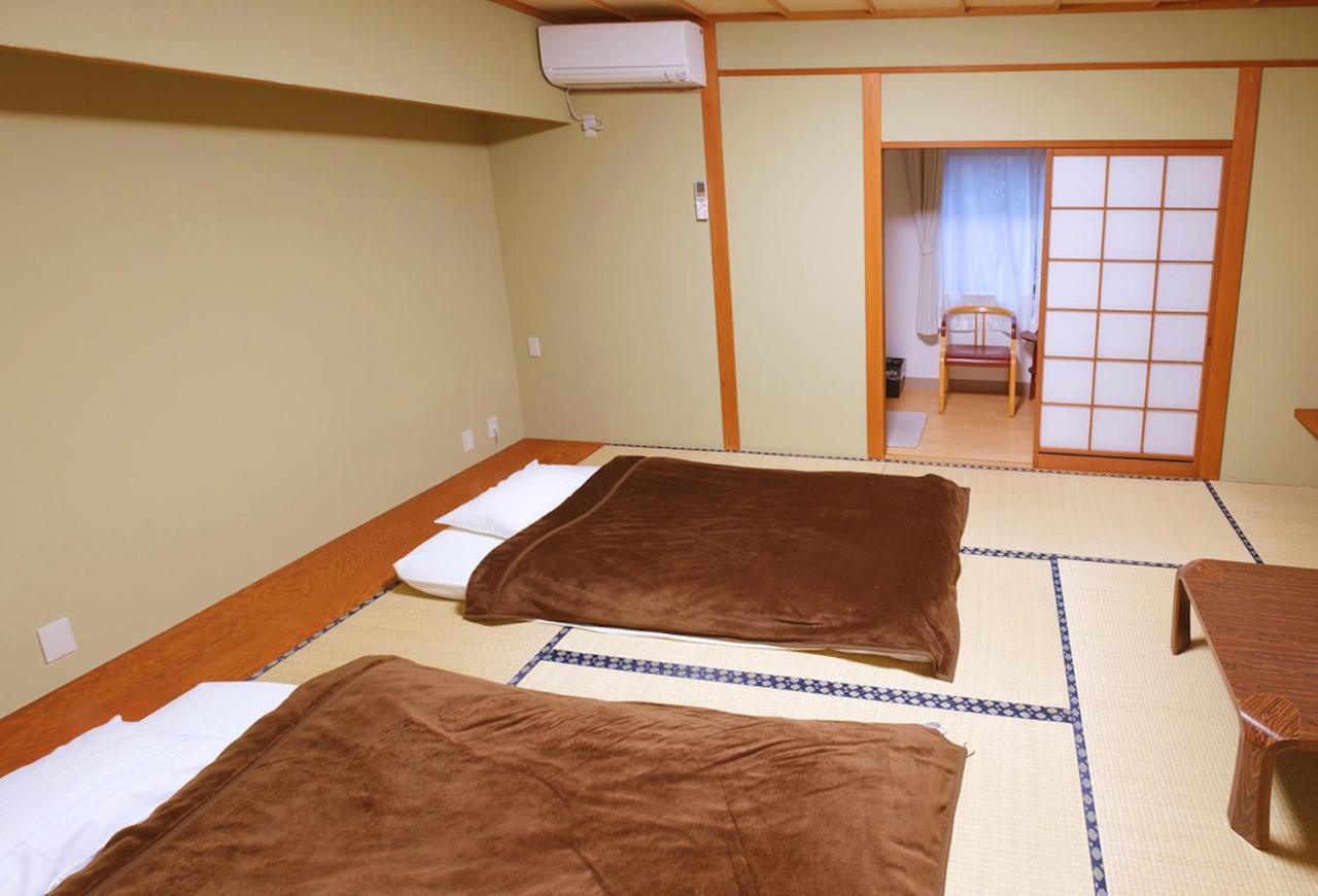 Hotel Fuji Hokin Kaikan Yamanakako Zewnętrze zdjęcie