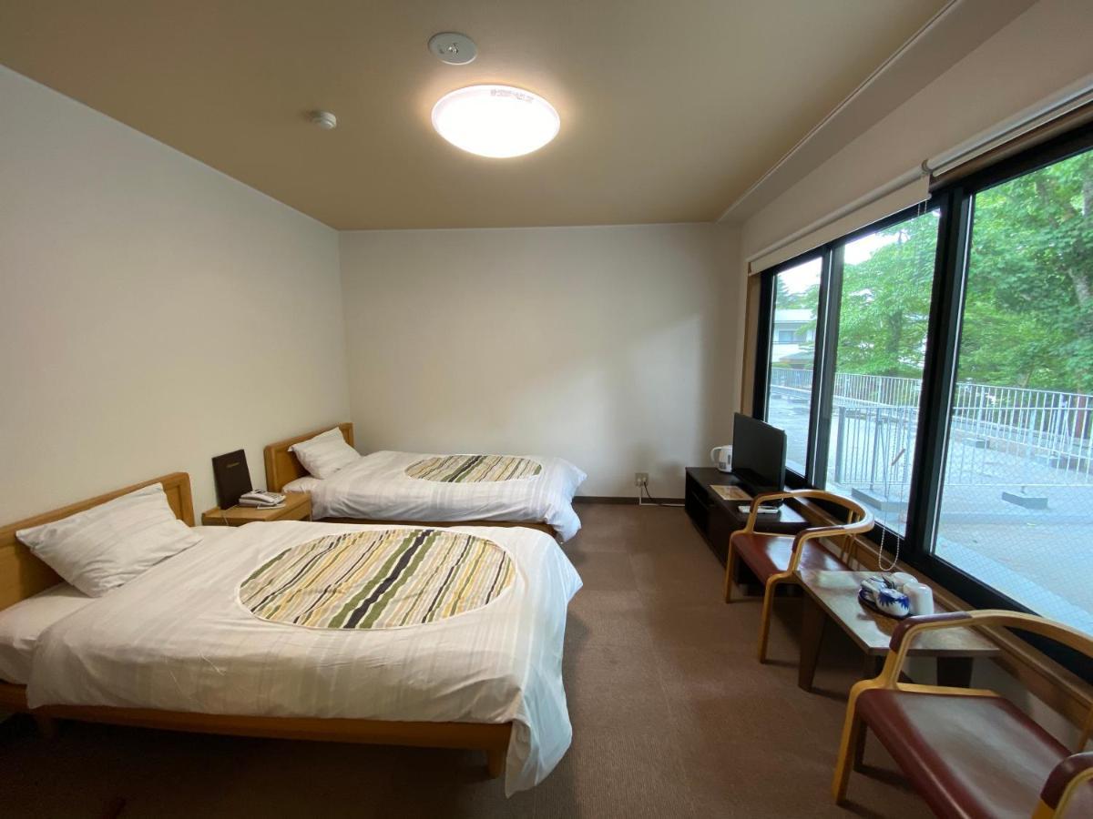Hotel Fuji Hokin Kaikan Yamanakako Zewnętrze zdjęcie
