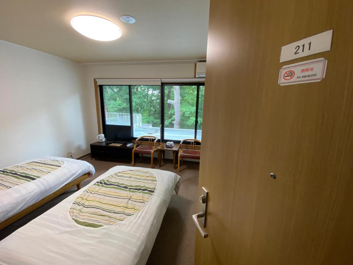 Hotel Fuji Hokin Kaikan Yamanakako Zewnętrze zdjęcie